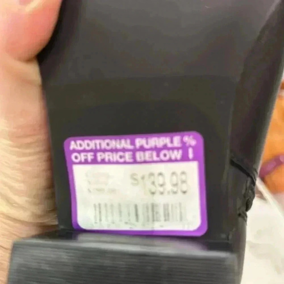 Bleecker & Bond Boots size 8, medium - Picture 9 of 9